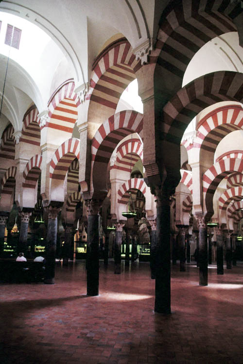 mezquita_interior_1.wrk